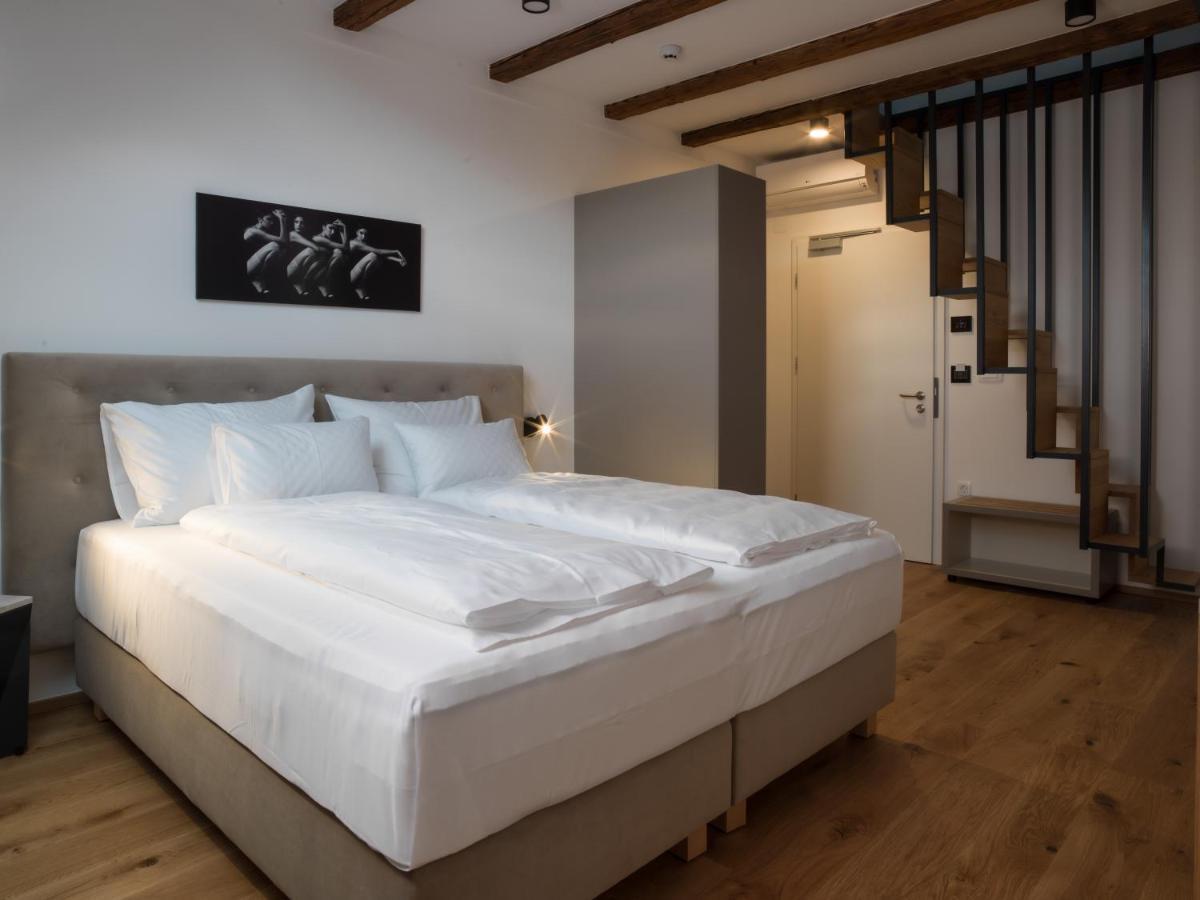 Hotel Belmur มูร์สกา โซโบตา ภายนอก รูปภาพ